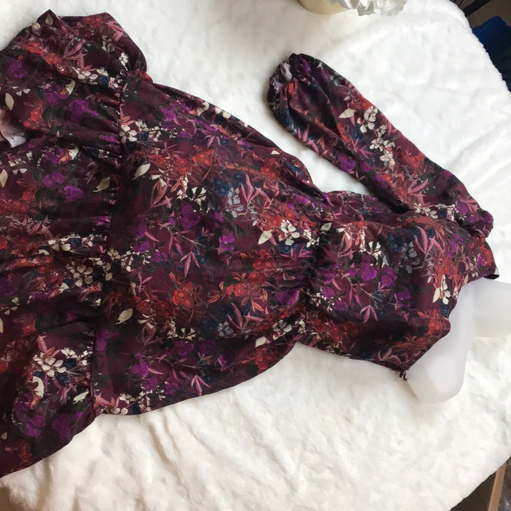 Chelsea28 beautiful dress 🌺